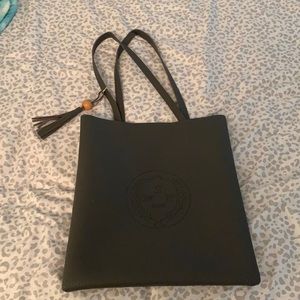 Never use Grey faux leather from Korea